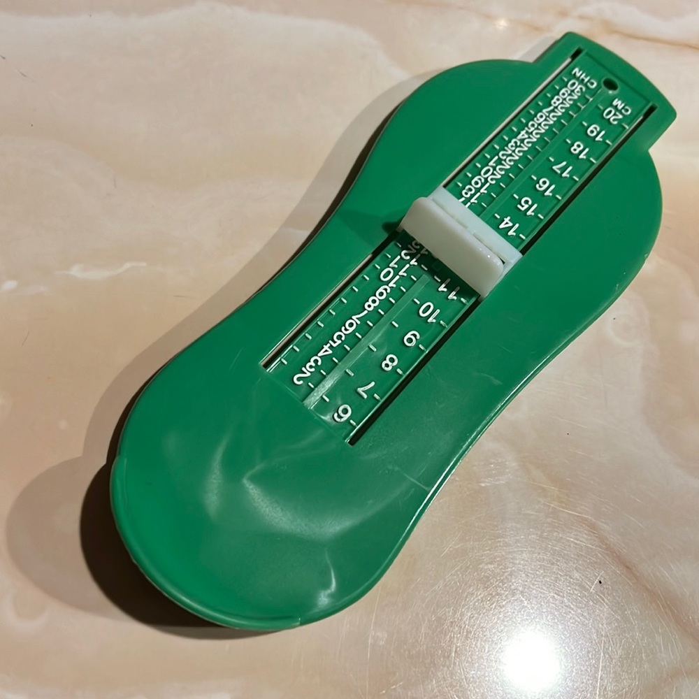 Kids Shoe Sizer